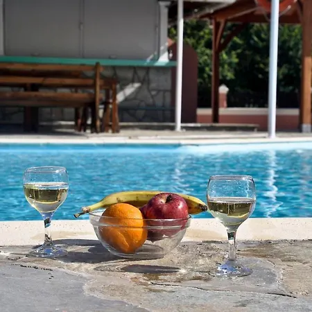 Louvros Sidari Corfu Apartment *