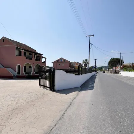 דירה Louvros Corfu *